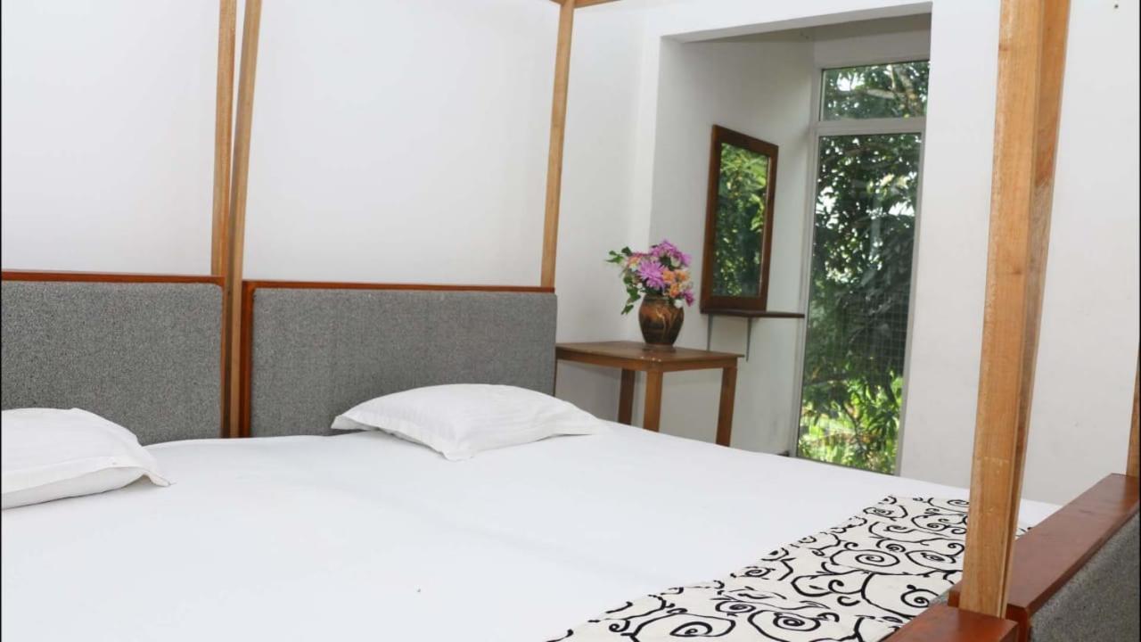 Suisse Villa Kandy Kültér fotó