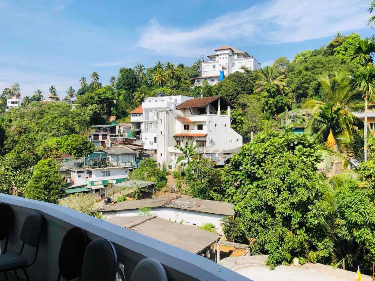 Suisse Villa Kandy Kültér fotó